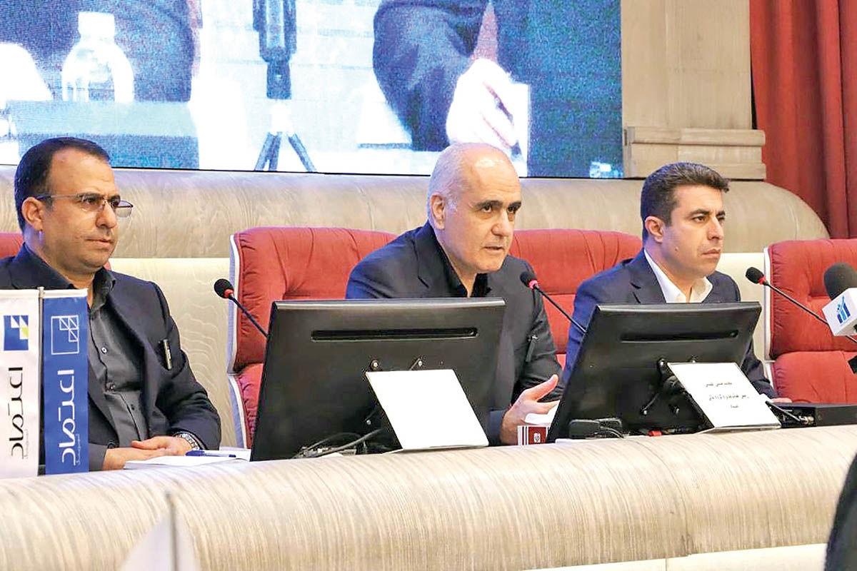پذیره‏‌نویسی سهام لیزینگ اعتماد در فرابورس